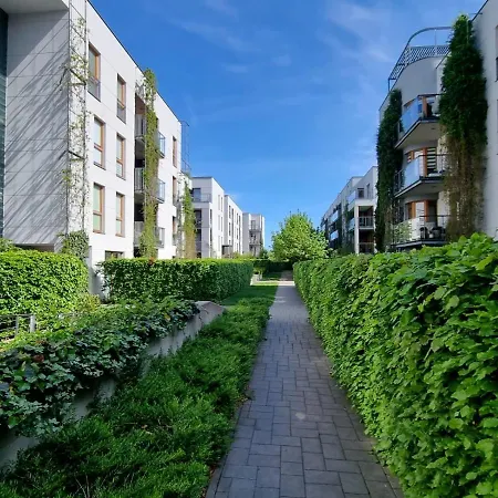 Ann Apartament Nadmorski Dwor